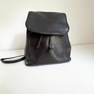 LL Bean Leather Town and Field Rucksack Backpack, 1990s LL Bean Purse